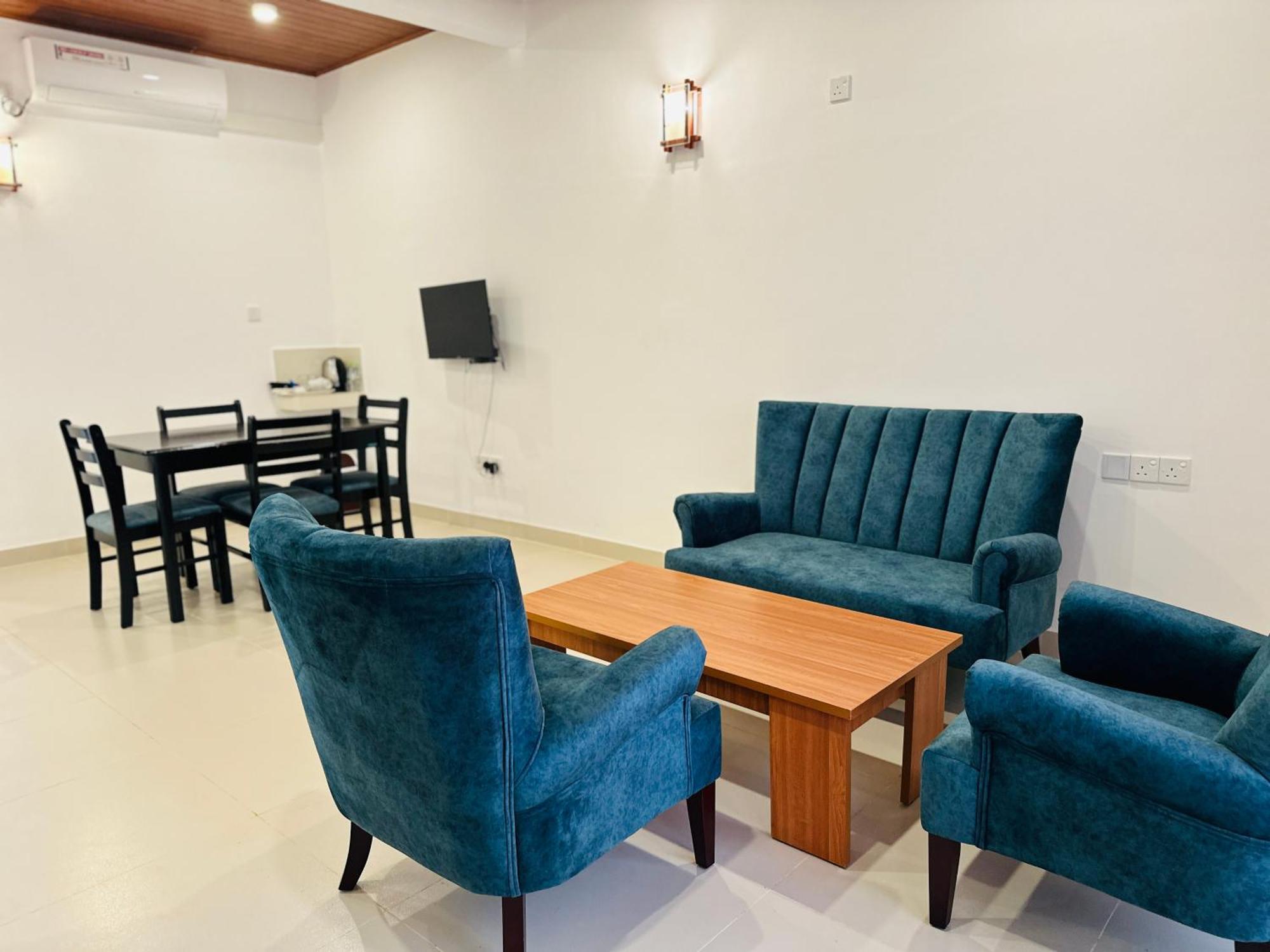 Gamodh Citadel Resort Anuradhapura Ngoại thất bức ảnh