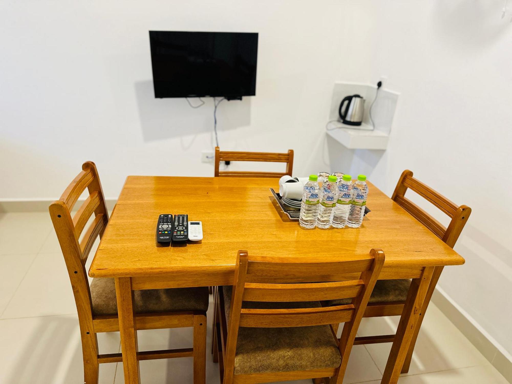 Gamodh Citadel Resort Anuradhapura Ngoại thất bức ảnh