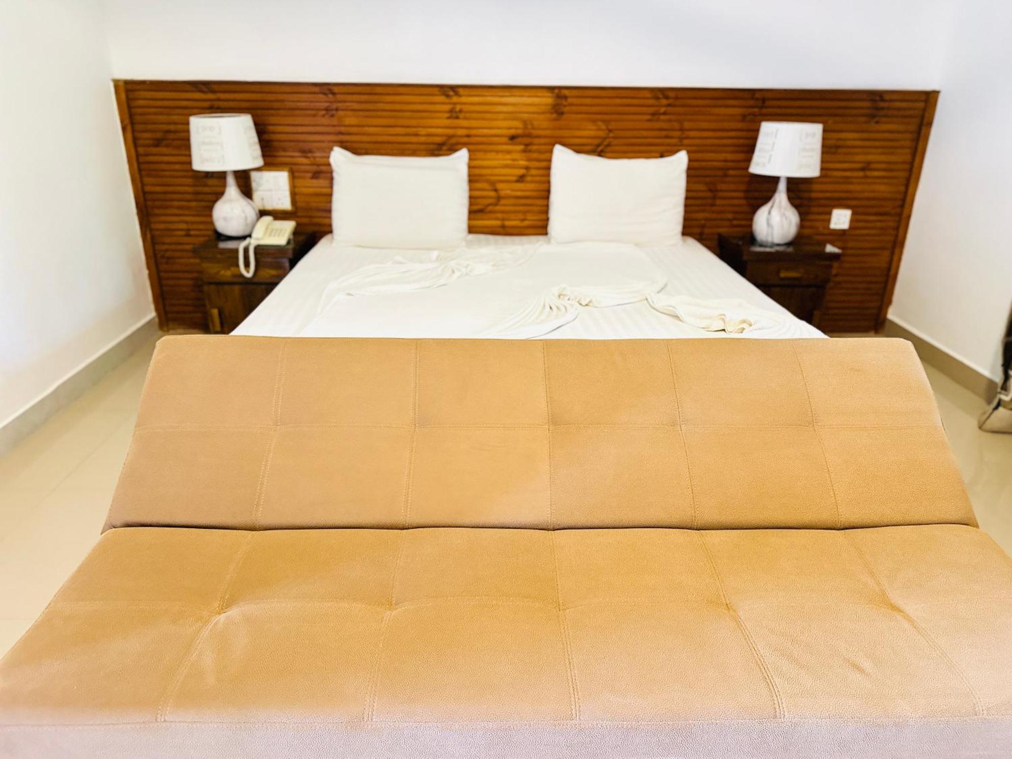 Gamodh Citadel Resort Anuradhapura Ngoại thất bức ảnh
